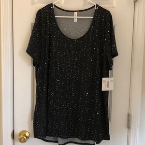 NWT LuLaRoe Classic Tee